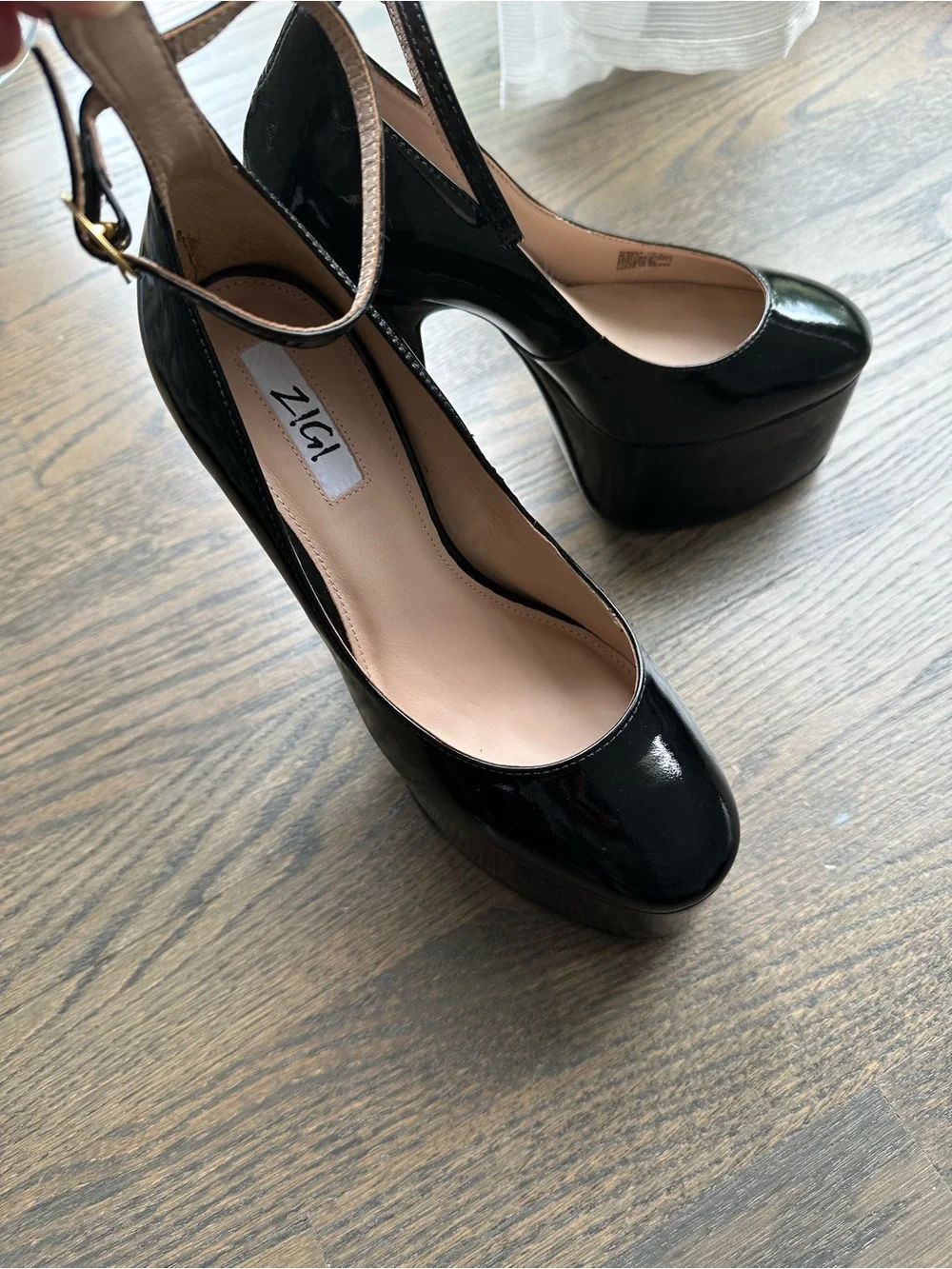 Zigi Leather Patent Platform Mary Jane Heels in Black